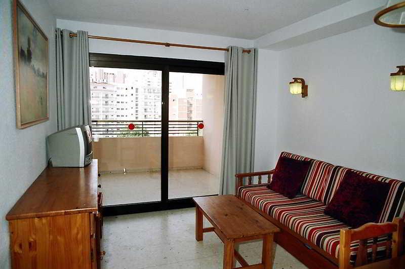 Halley Hotel & Apartments Affiliated By Melia بينايدورم المظهر الخارجي الصورة