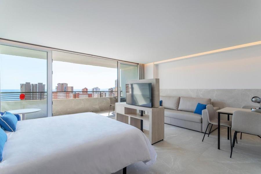 Halley Hotel & Apartments Affiliated By Melia بينايدورم المظهر الخارجي الصورة