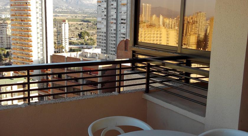 Halley Hotel & Apartments Affiliated By Melia بينايدورم المظهر الخارجي الصورة