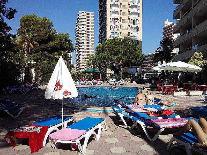 Halley Hotel & Apartments Affiliated By Melia بينايدورم المظهر الخارجي الصورة